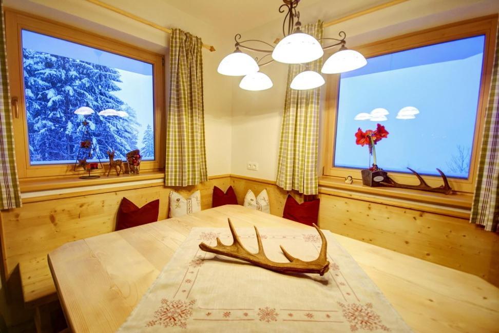 Landhaus Alpenjaeger Hainzenberg Bilik gambar